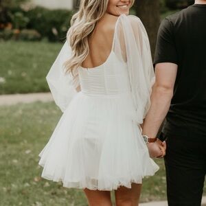 Hello Molly puff-sleeve mini